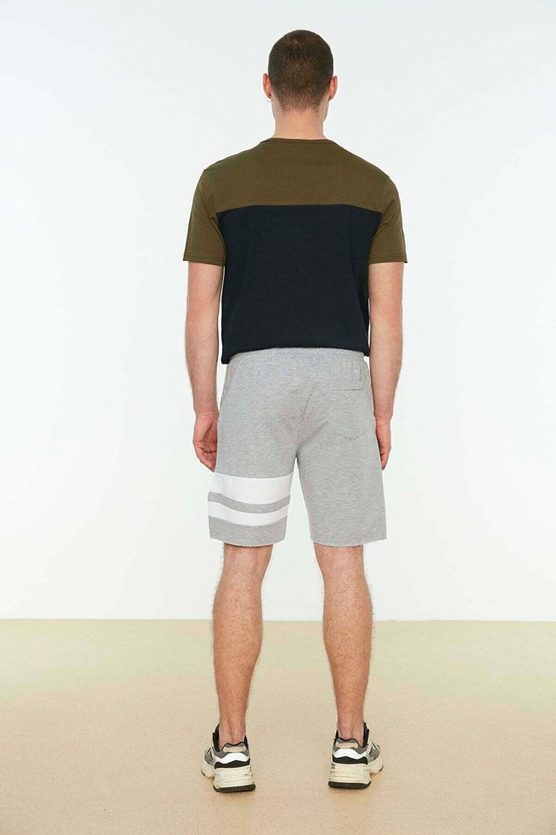 Men's Regular Fit Paneled Shorts - Sweat Shorts 29