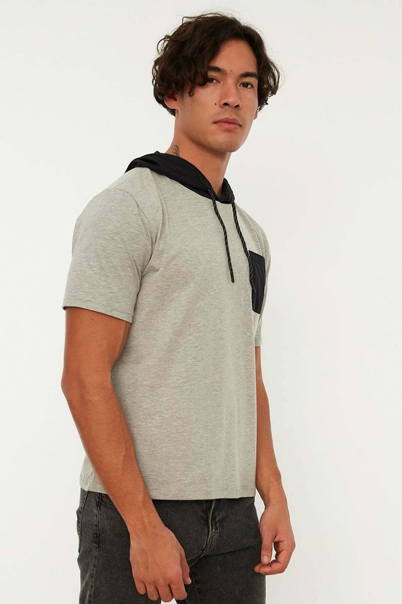 Contrast Pocket Hooded T-Shirt Contrast Pocket Hooded T-Shirt - Short Sleeve T-Shirt 42