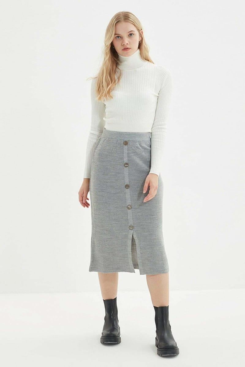 Button Detailed Knitwear Skirt Button Detailed Knitwear Skirt - Midi Skirts 34