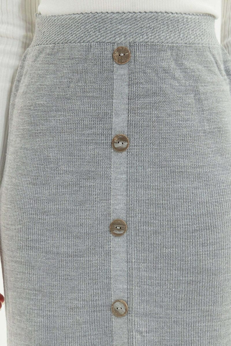 Button Detailed Knitwear Skirt Button Detailed Knitwear Skirt - Midi Skirts 36