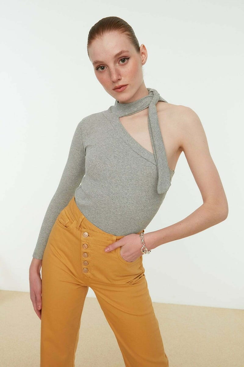 Trendyol - Women's Casual Tops 22