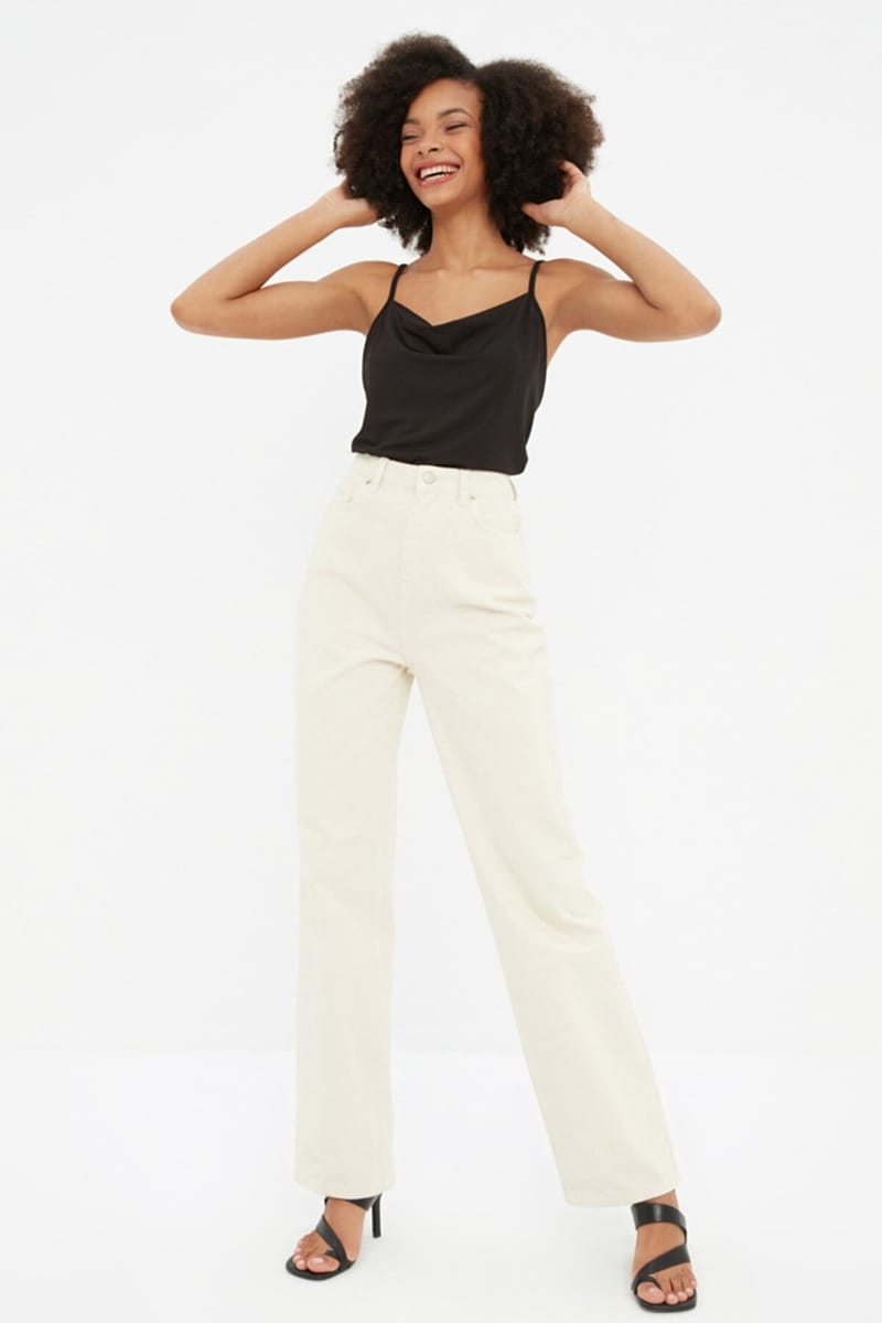 Trendyol - Women's Straight Jeans 22