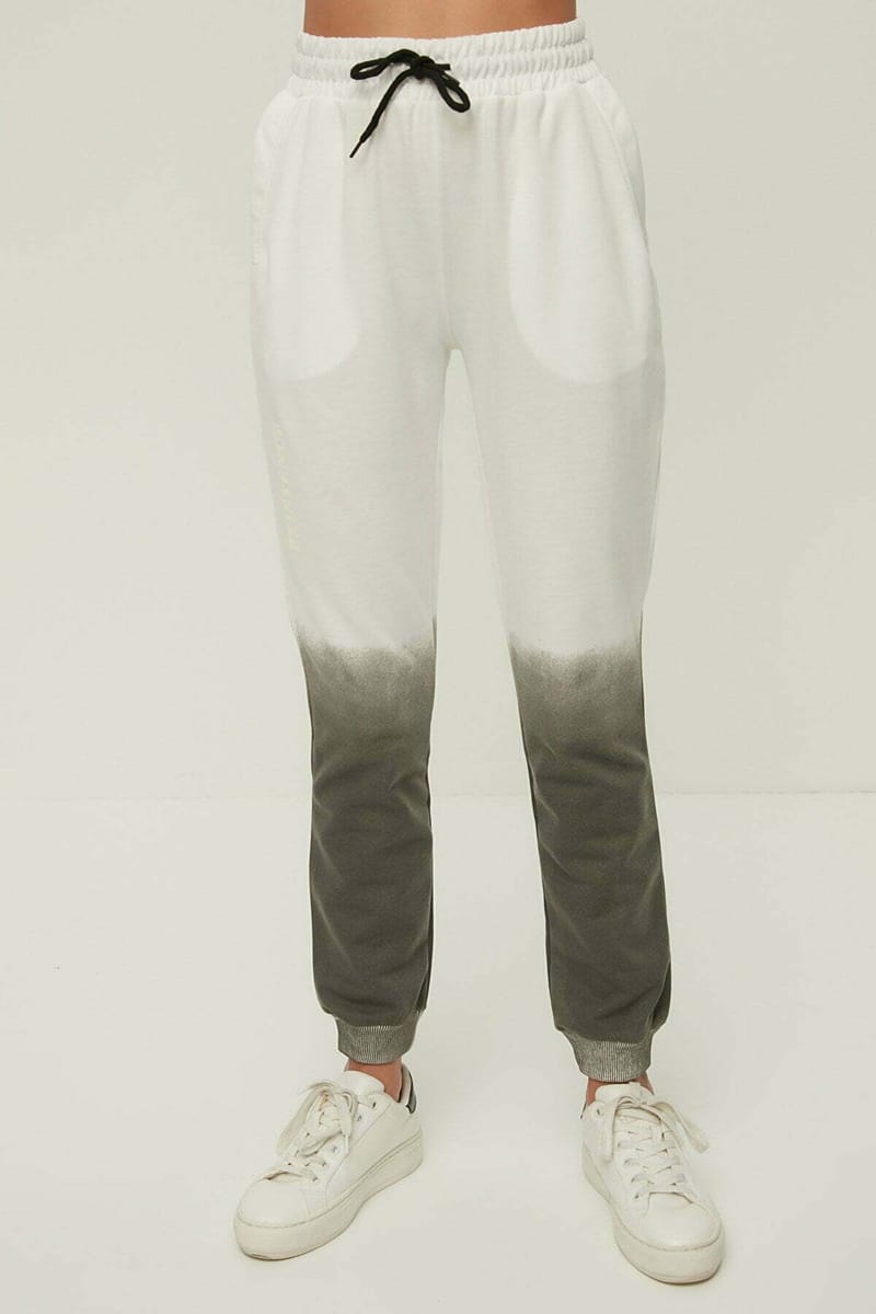 Trendyol - Women's Sweatpants 17