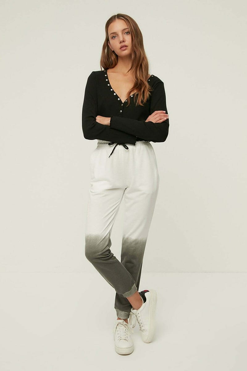 Trendyol - Women's Sweatpants 15