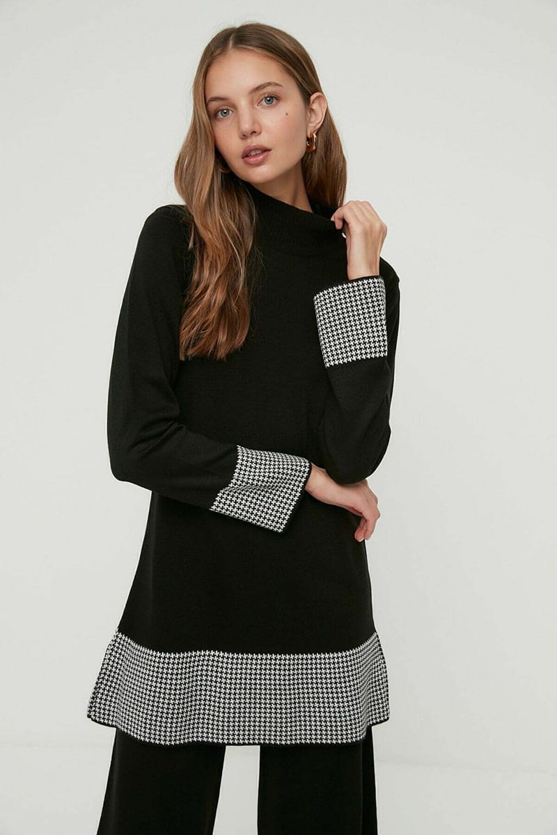Black Crew Neck Tunic And Flare Pants Women's Set - Co-ord Sets 12
