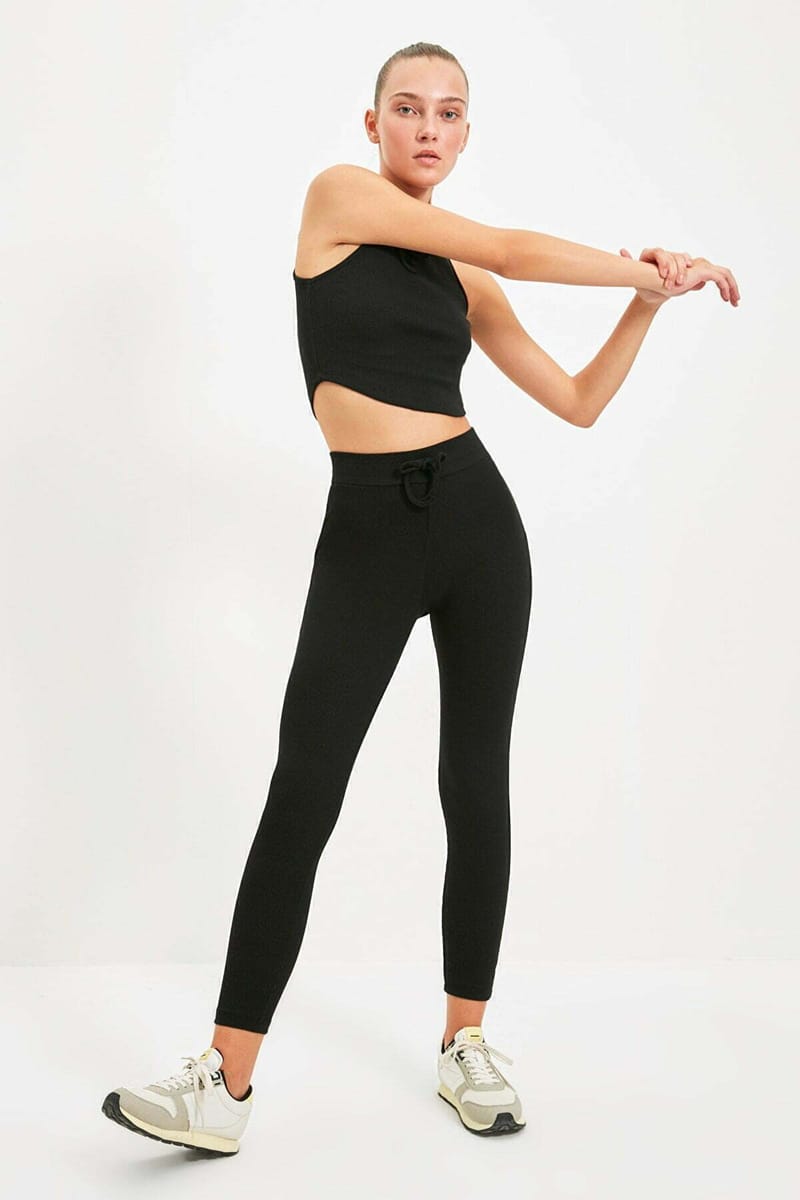 Black Skinny Leg Women's Pants - Tights & Leggings 31