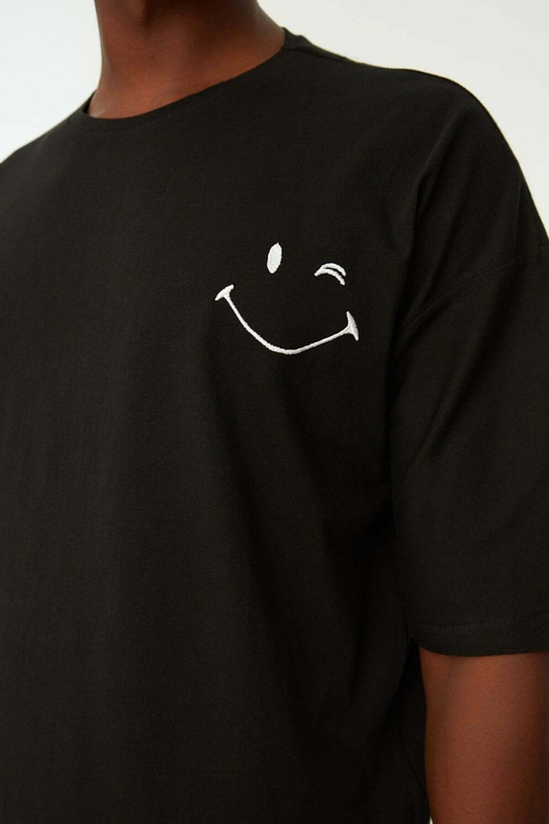 Trendyol - Men's Short Sleeve T-Shirt 23