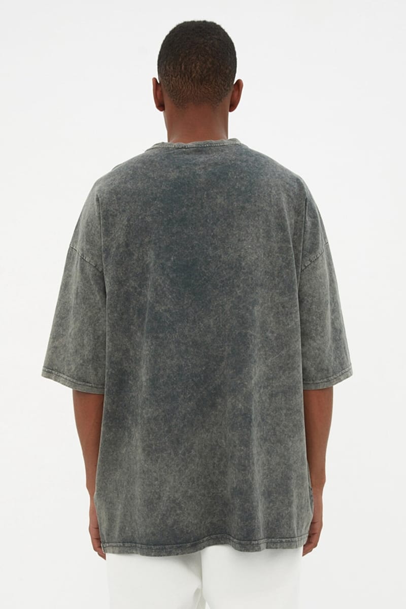 Essential Crew Neck T-Shirt Grey Essential Crew Neck Short Sleeve Men's T-Shirt - Short Sleeve T-Shirt 24