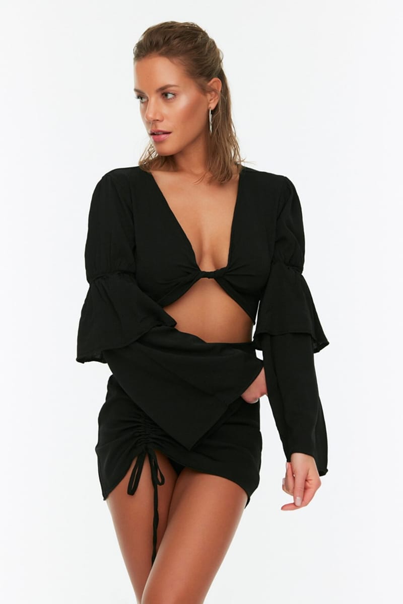 Plunge Neck Crop Top & Ruched Skirt Set - Skirts Sets 22