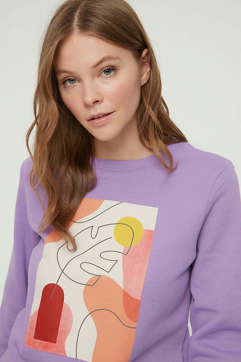 Purple Front Print Crew Neck Graphic Women's Sweatshirt - Sweatshirts 1