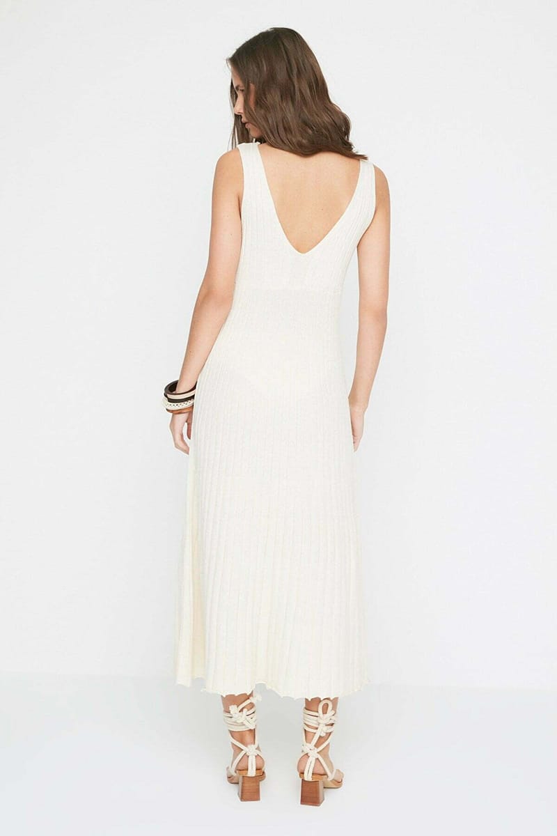 Trendyol - Women's Midi Dresses 4