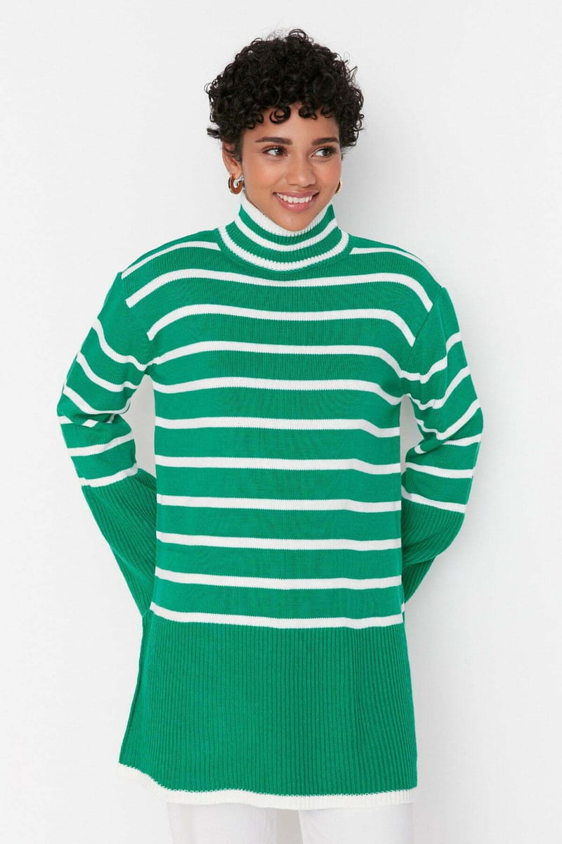 Striped Knitwear Sweater - Sweaters 51