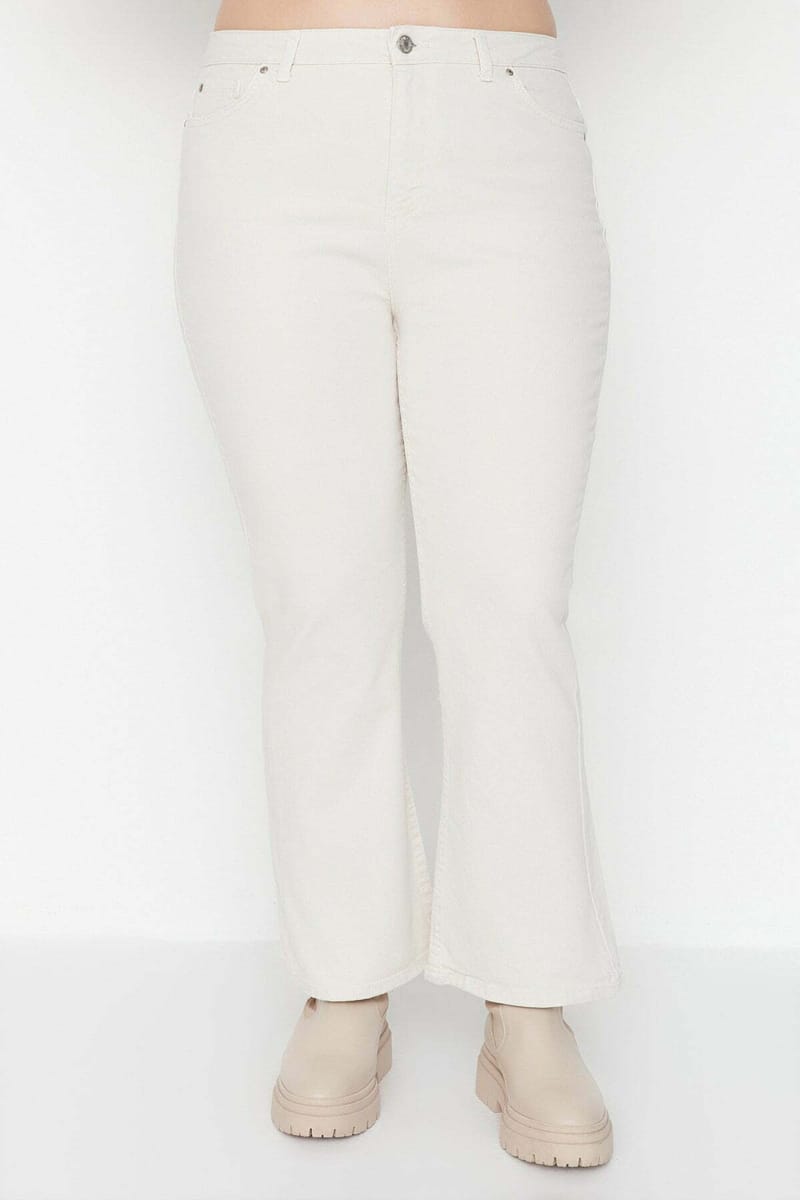 Plus Size High Waist Flare Fit Jeans - Plus Size Pants & Leggings 33