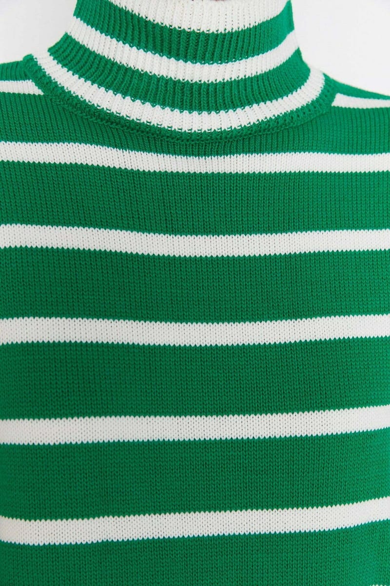 Striped Knitwear Sweater - Sweaters 53