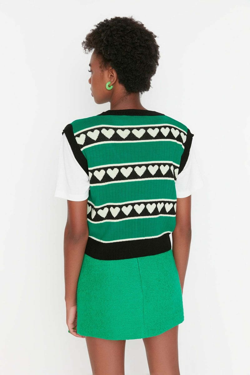 Jacquard V Neck Knitwear Top - Short Sleeve Tops 38