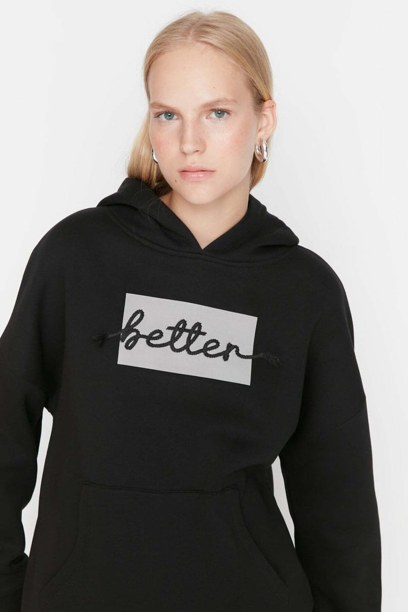 Front Embroidered Knitted Women's Hoodie - Hoodies 48