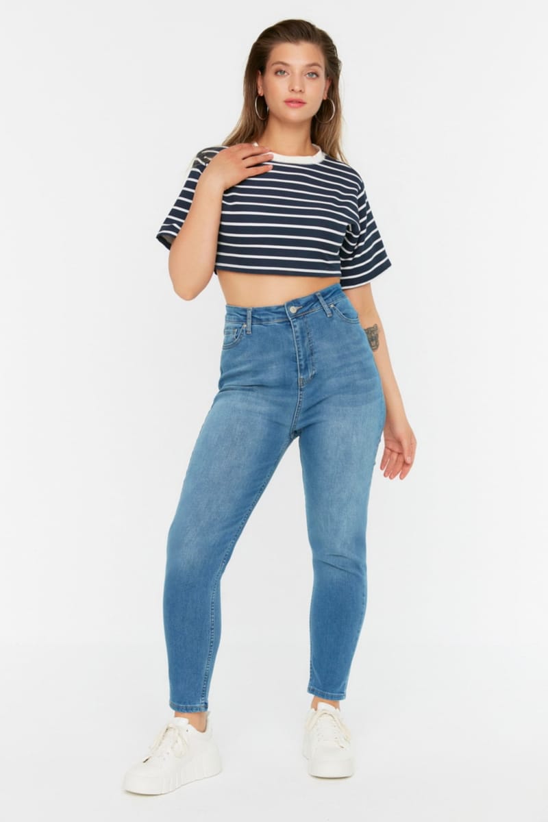 Blue Plus Size High Waist Skinny Women's Jeans - Plus Size Pants & Leggings 31
