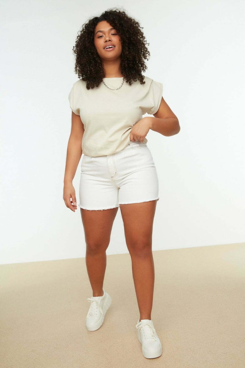 White Raw Edge Hem Line High Waist Denim Women's Shorts - Denim Shorts 16