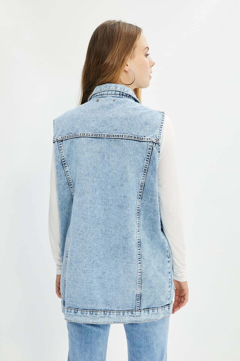 Sleeveless Pocket Detail Denim Women's Jacket - Denim Jackets 17