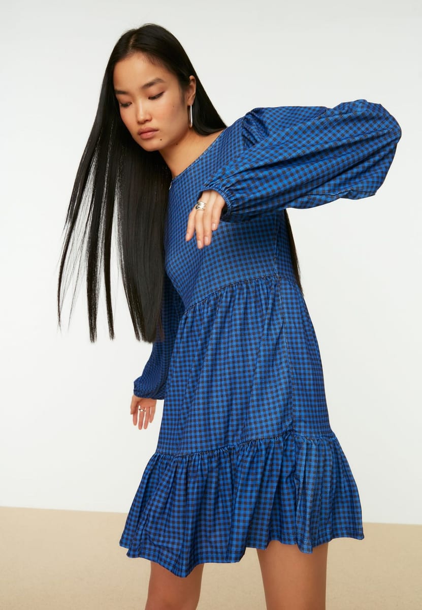 Checked Tiered Hem Dress - Mini Dresses 5