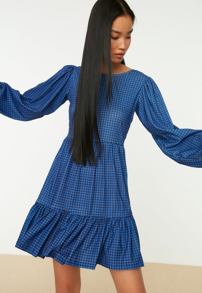 Checked Tiered Hem Dress - Mini Dresses 9