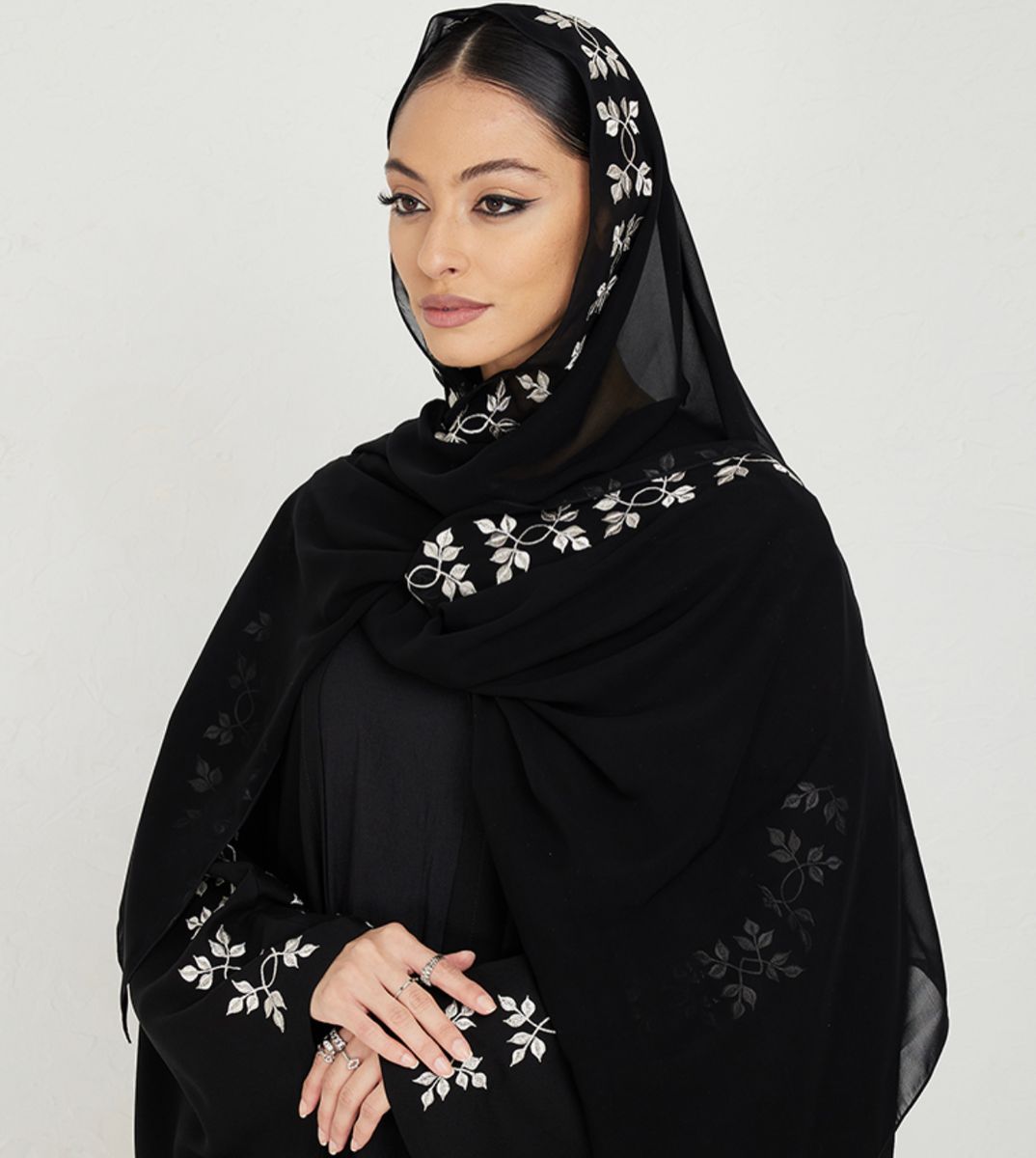 Rosette Abaya - Women's Abayas 2