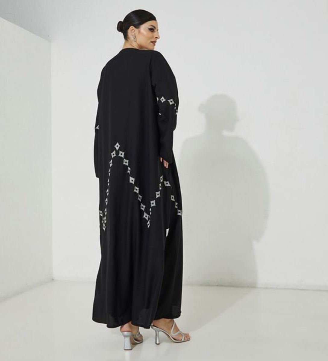 Rosette Abaya - Women's Abayas 2
