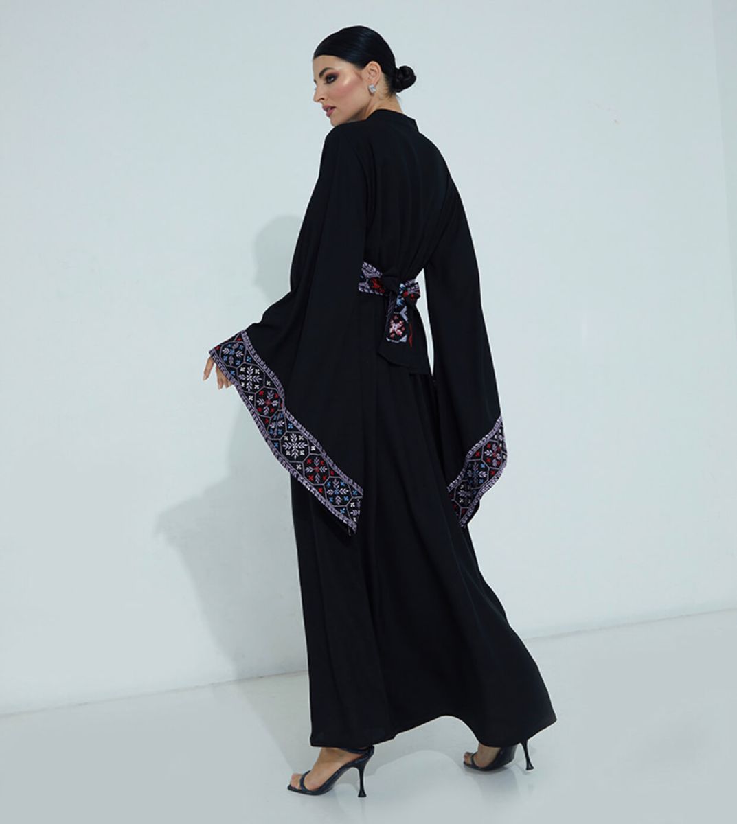 Rosette Abaya - Women's Abayas 3