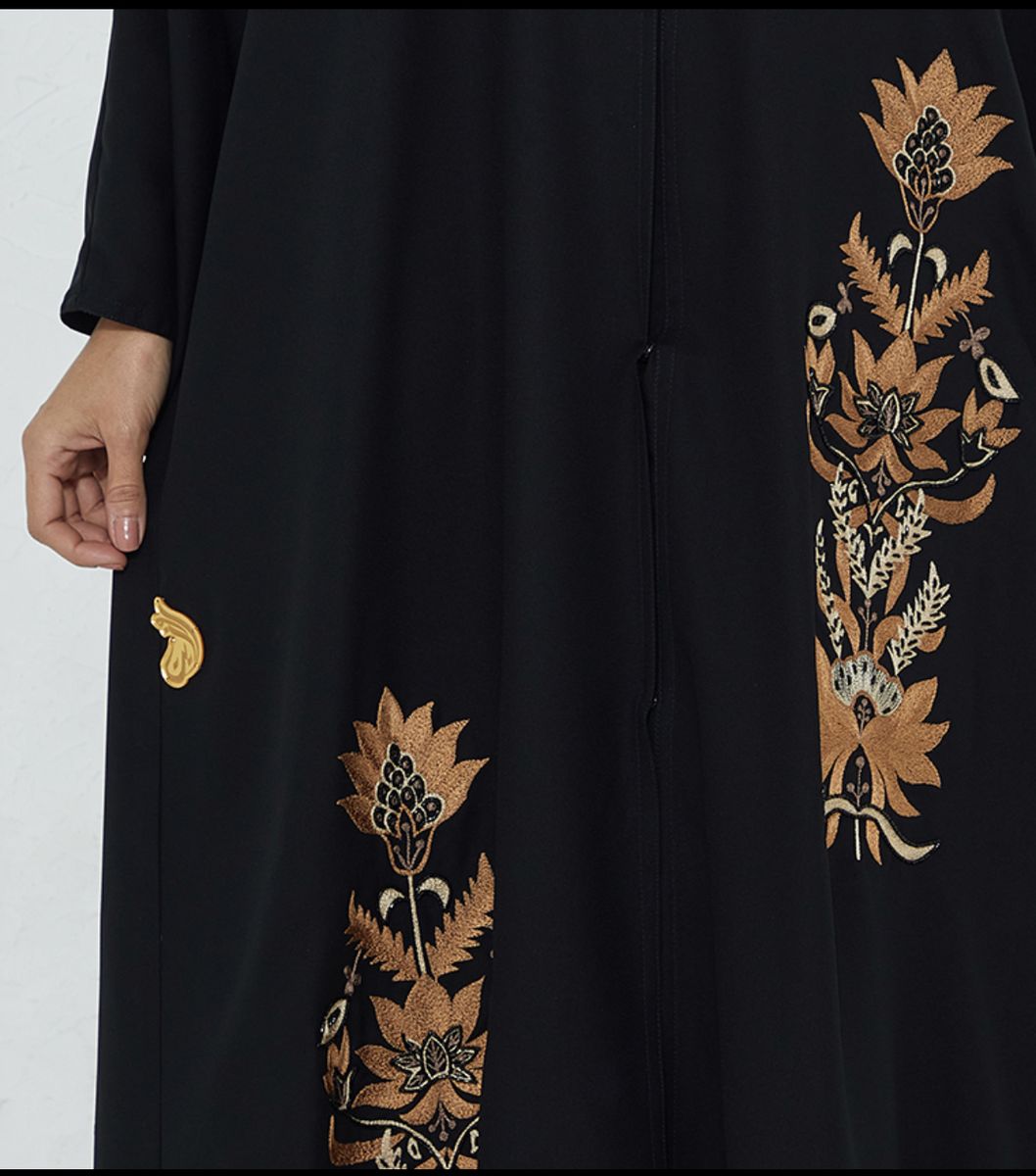 NOB- Abaya Rosette Abaya - Women's Abayas 1