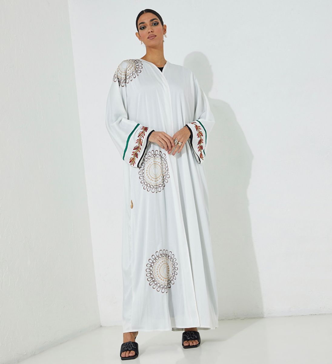 Rosette Abaya - Women's Abayas 2