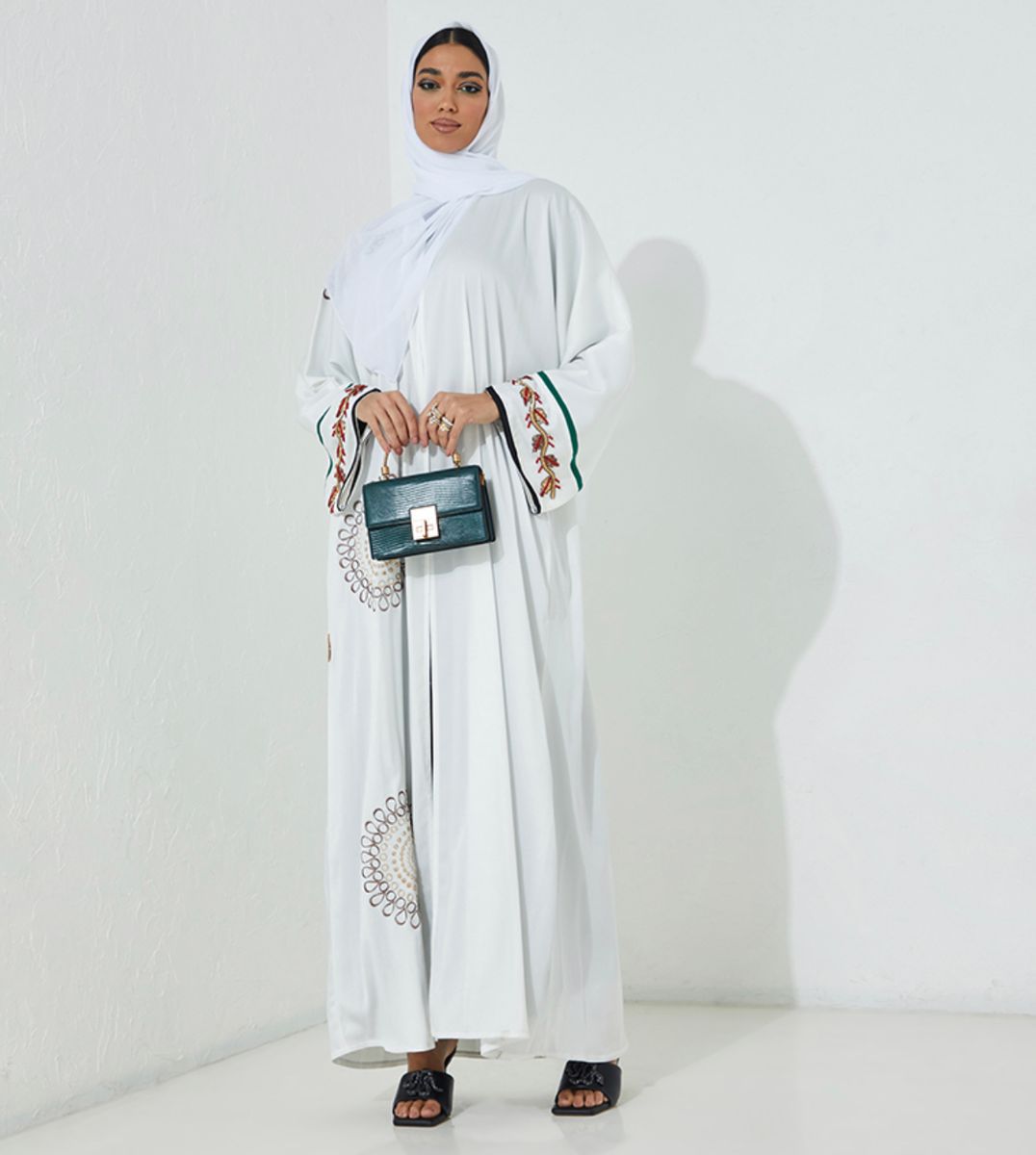 Rosette Abaya - Women's Abayas