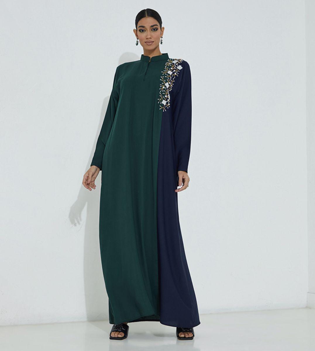 Rosette Abaya - Women's Abayas 2