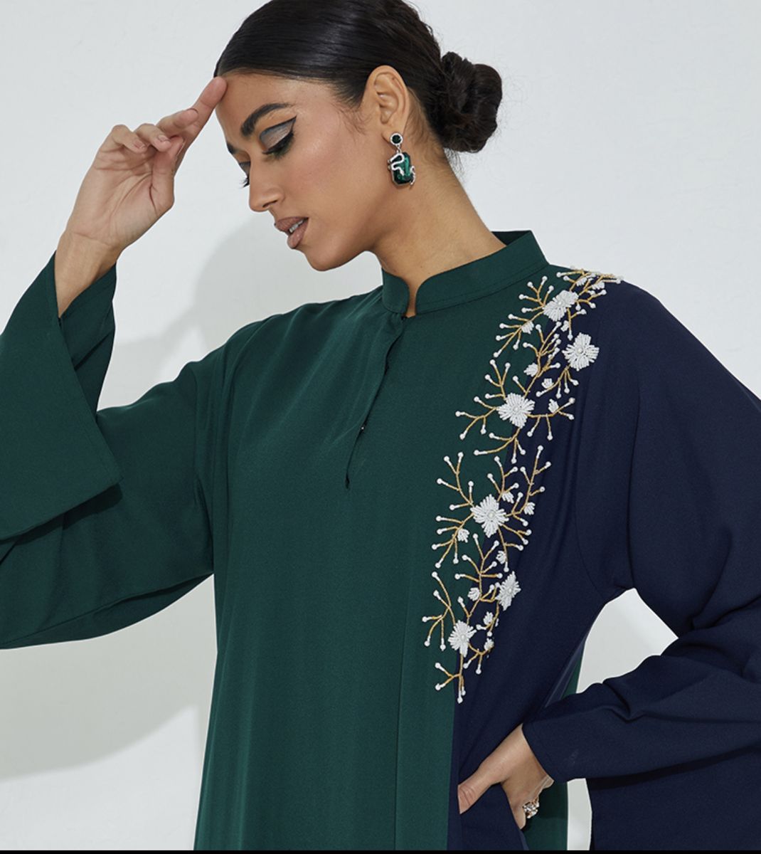 Rosette Abaya - Women's Abayas 4