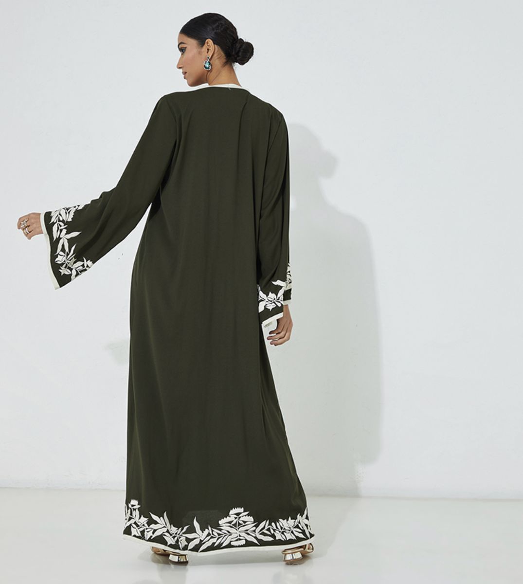 Rosette Abaya - Women's Abayas 1