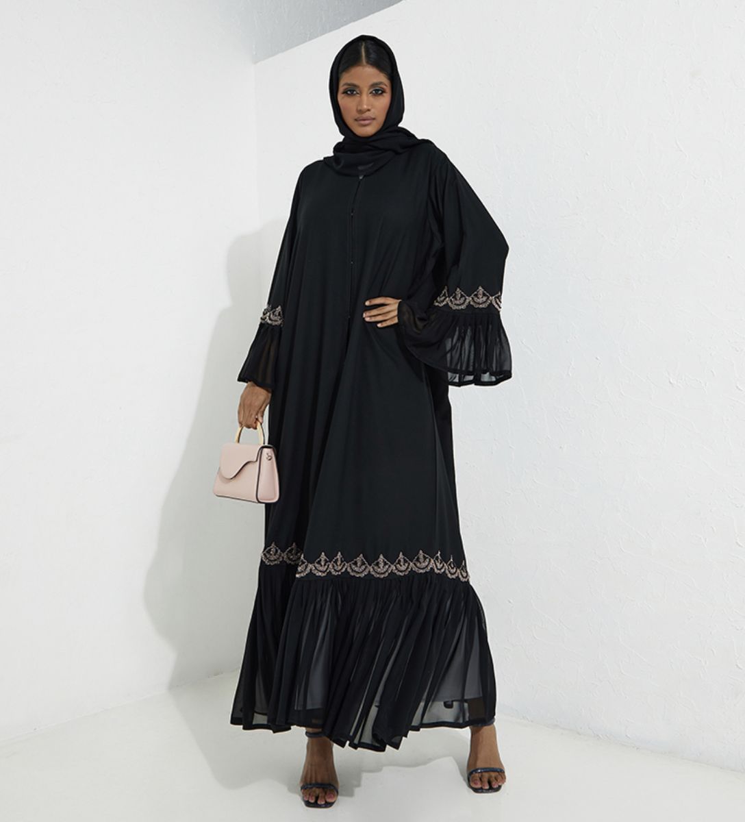 Black ZR Abaya Rosette Abaya - Women's Abayas 2