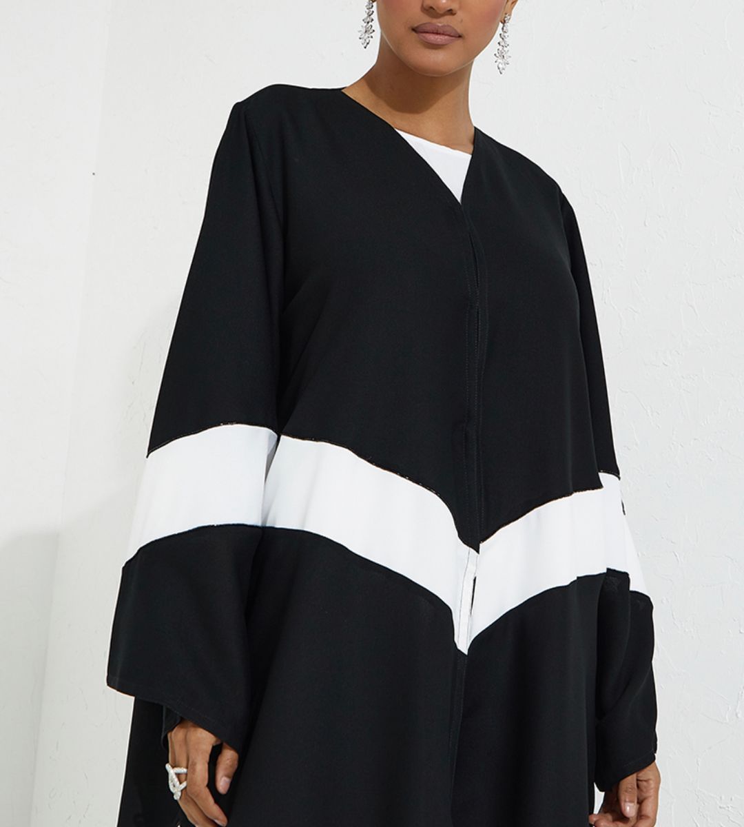 Rosette Abaya - Women's Abayas 2