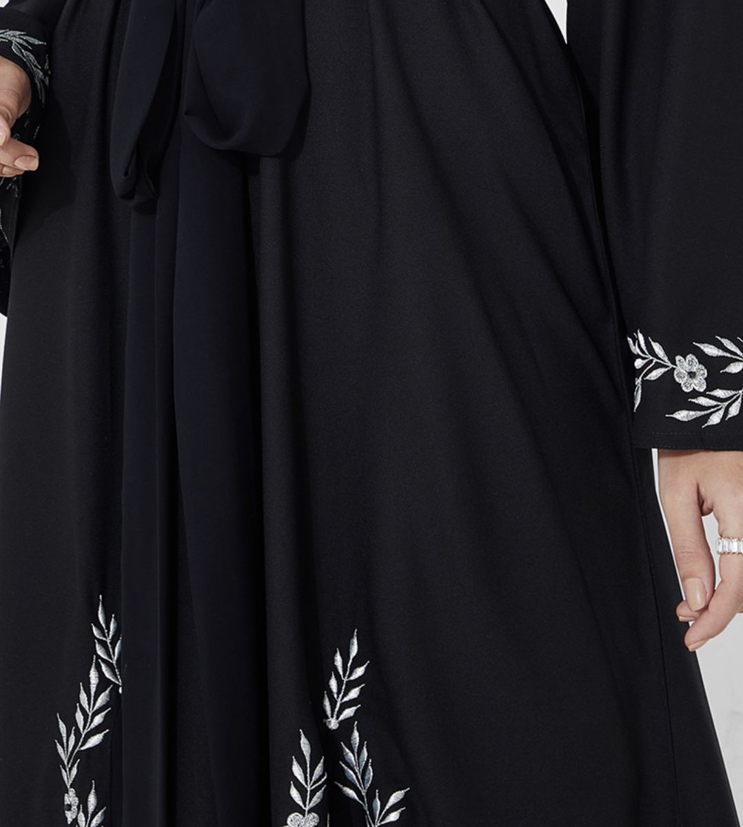 Rosette Abaya - Women's Abayas 2