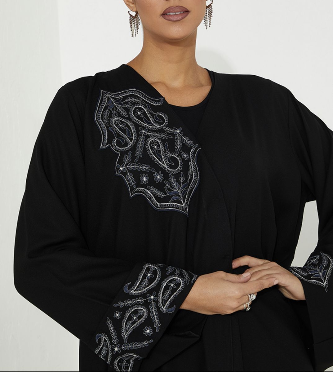 Rosette Abaya - Women's Abayas 2