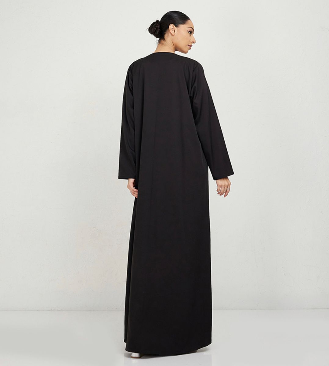 White Flowers Foliage Abaya - Abayas 3