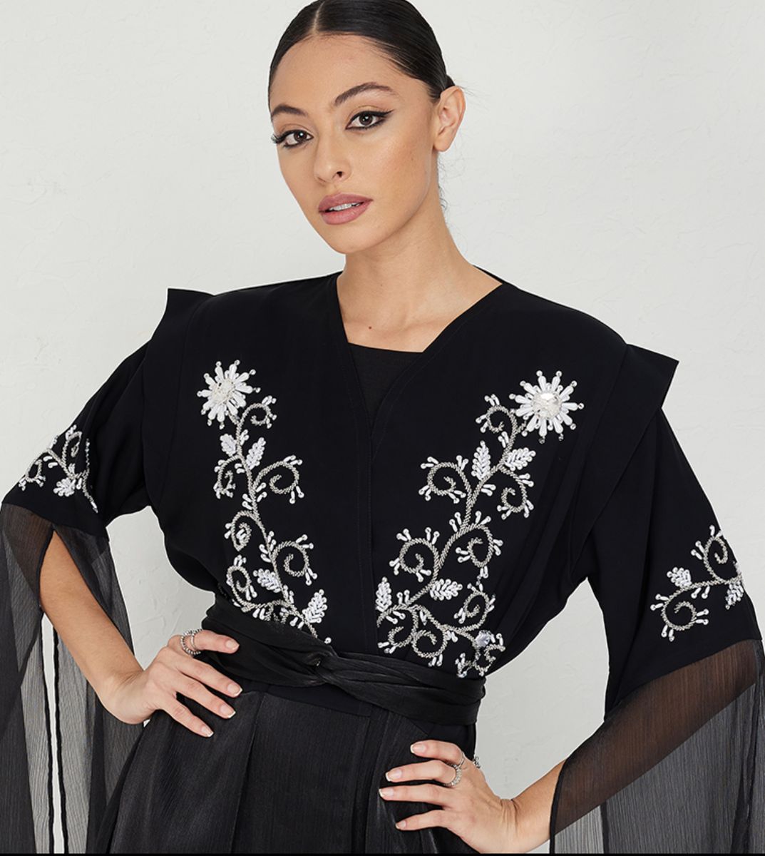 Royal Silver Stones Abaya - Abayas 1