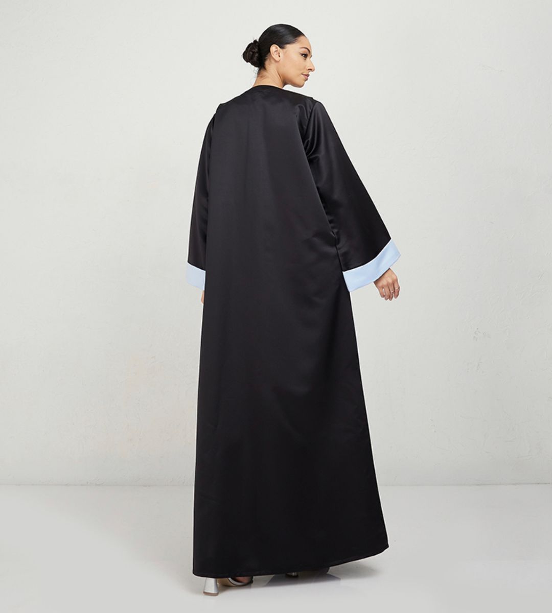 Black Abaya With Blue Cut Design & Grey Pocket - Abayas 2