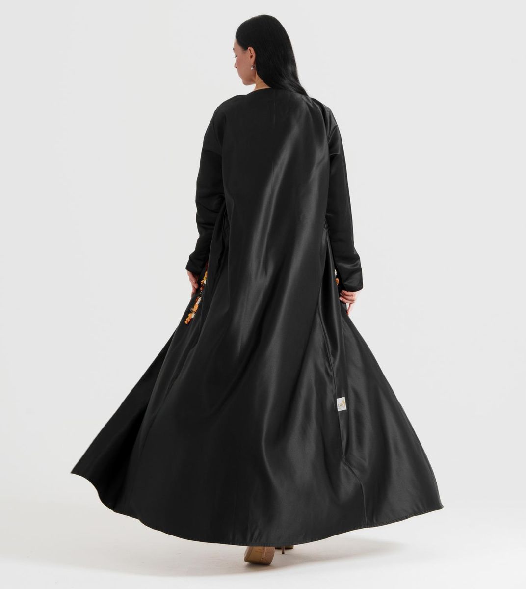 Gold Nerve Abaya With Gold Mix Decoration Hand Embroidery - Abayas 2