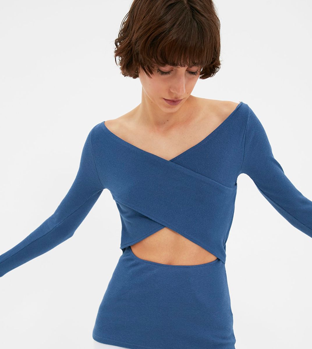 Navy Blue Cut Out Detail Knitted Women's Top - Casual Tops 1