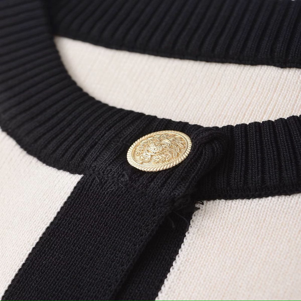 Bruscrest - Women's Cardigans 4