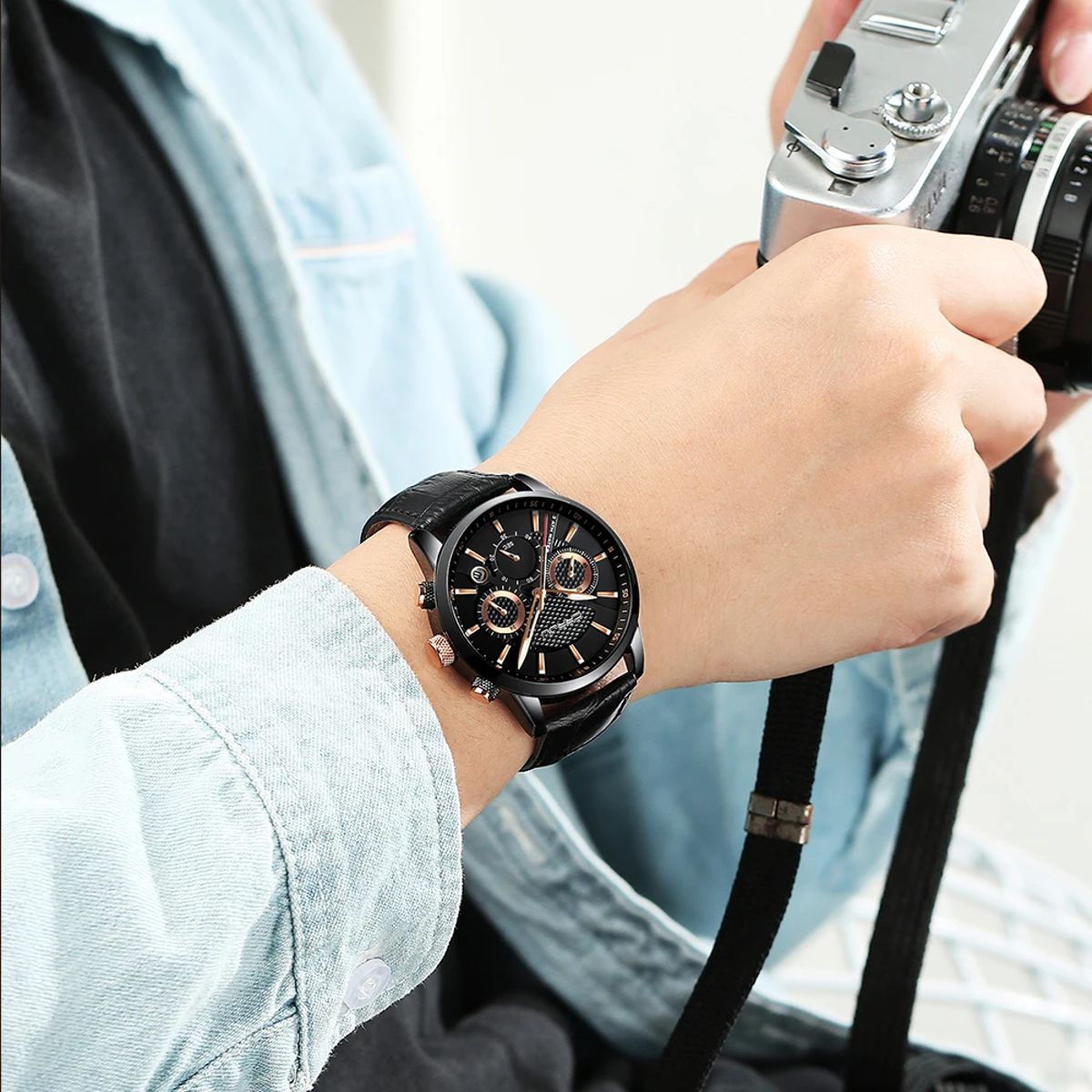 Elegant Business Quartz Watch for Men with Leather Strap