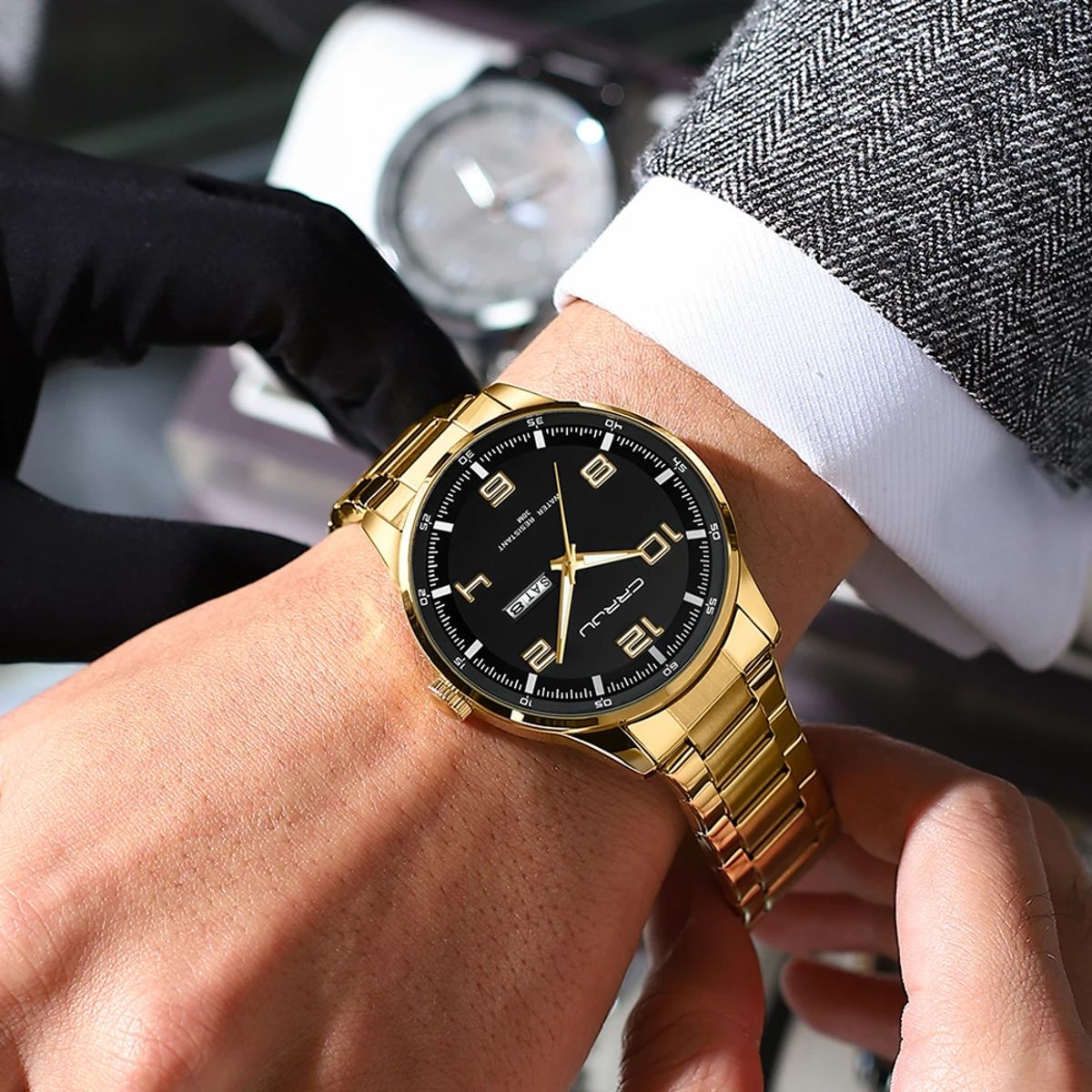 Elegant Men's Luxury Watch with Stainless Steel & Quartz Movement Elegant Men's Luxury Watch with Stainless Steel & Quartz Movement