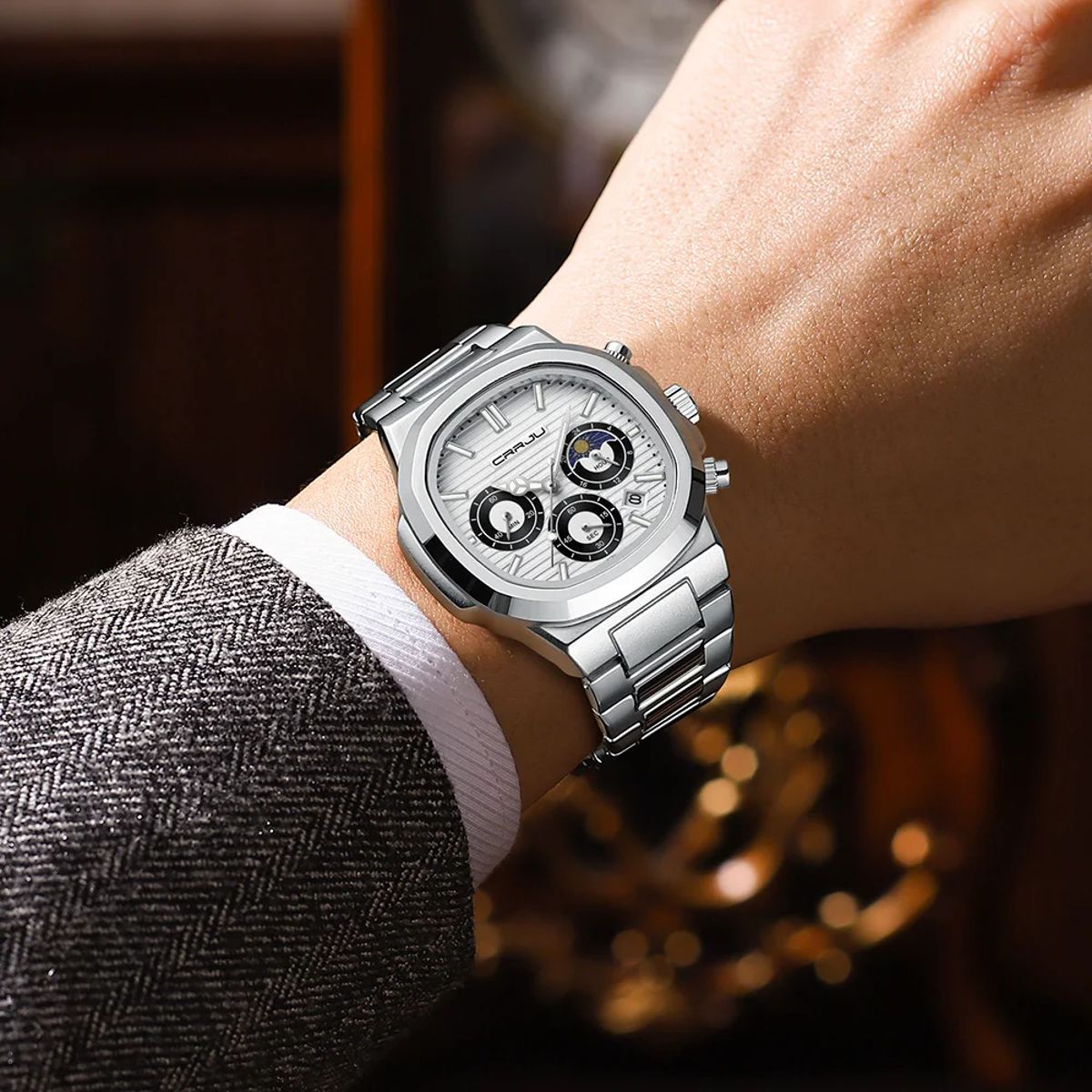 Men's Quartz Chronograph Watch with Stainless Steel Band Men's Quartz Chronograph Watch with Stainless Steel Band