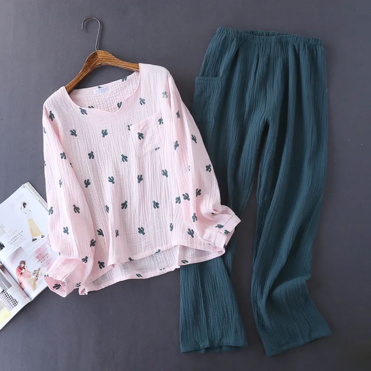 Lightweight V-Neck Cotton Pajamas with Full-Length Trousers