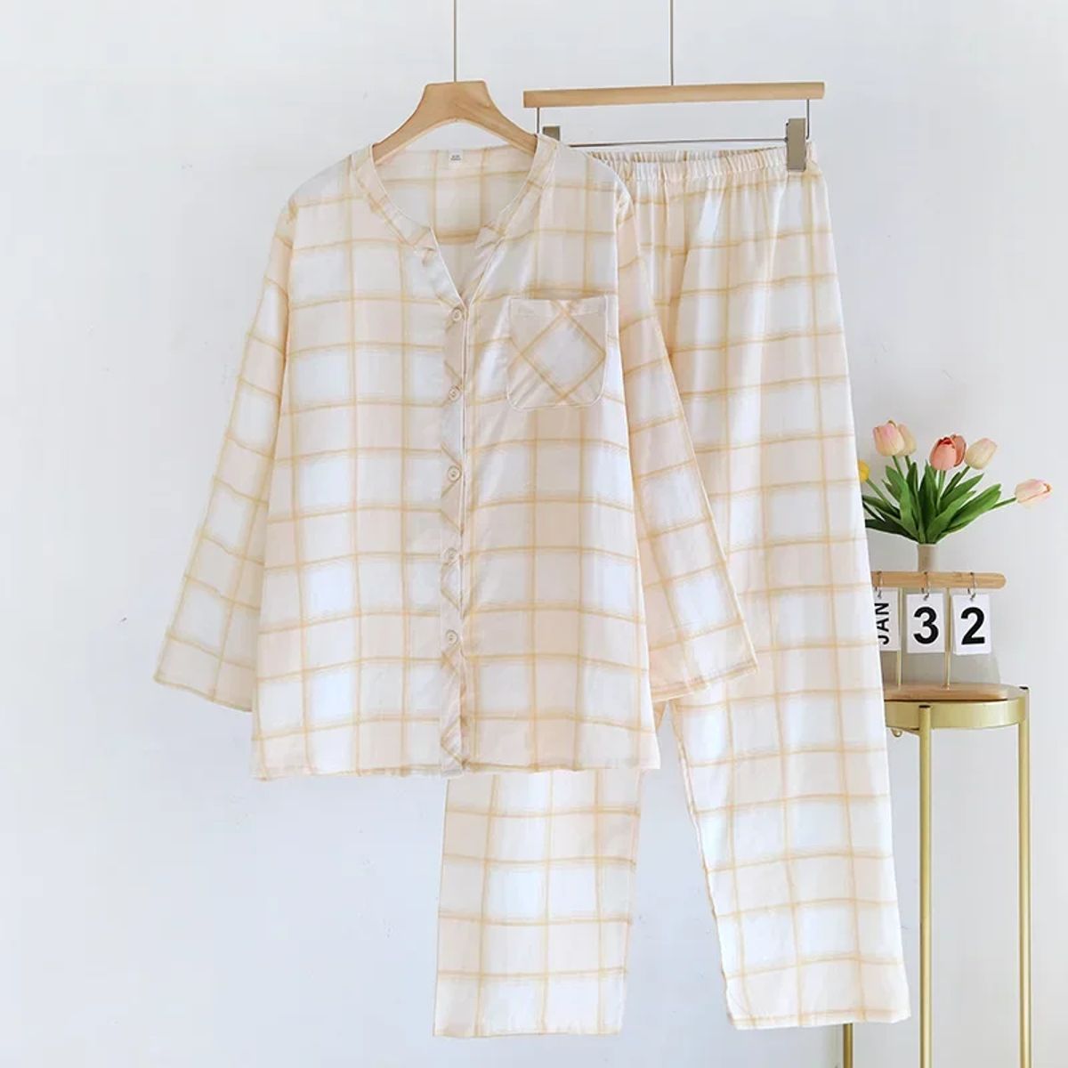 Comfortable Cotton Pajama Set for Spring and Summer Comfortable Cotton Pajama Set for Spring and Summer