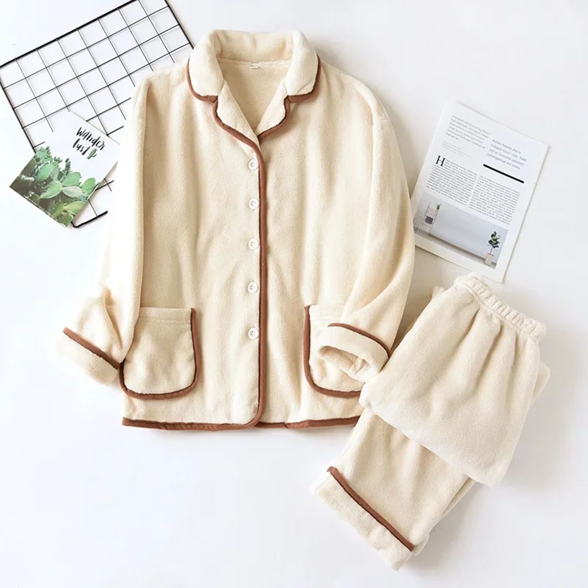 Thickened Coral Fleece Couple Pajamas – Warm & Cozy Winter Suit Thickened Coral Fleece Couple Pajamas – Warm & Cozy Winter Suit